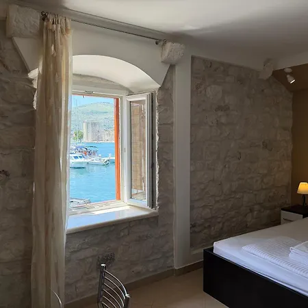 Elion Apartman Trogir